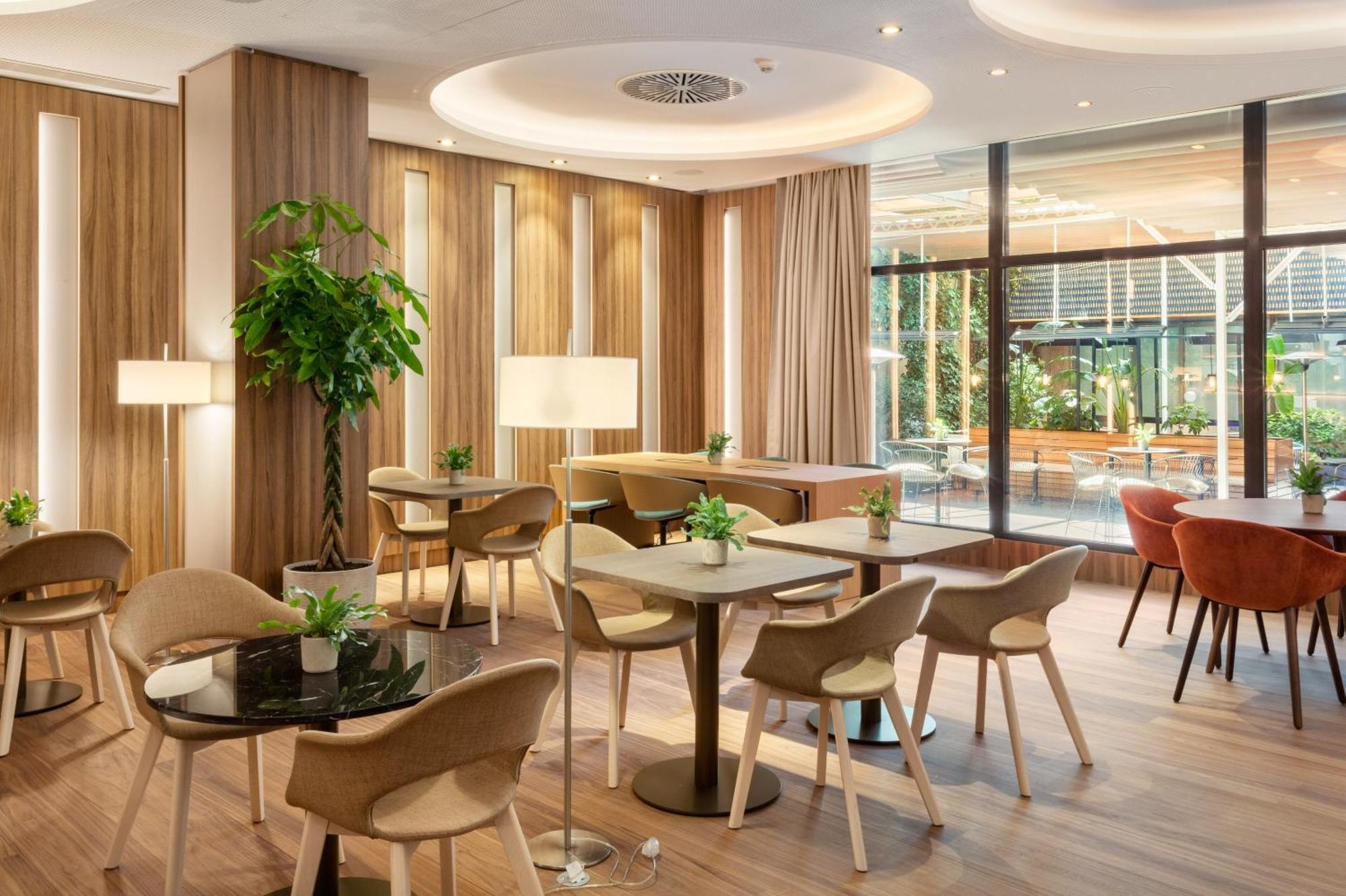 Melia Barajas 4* Madri
